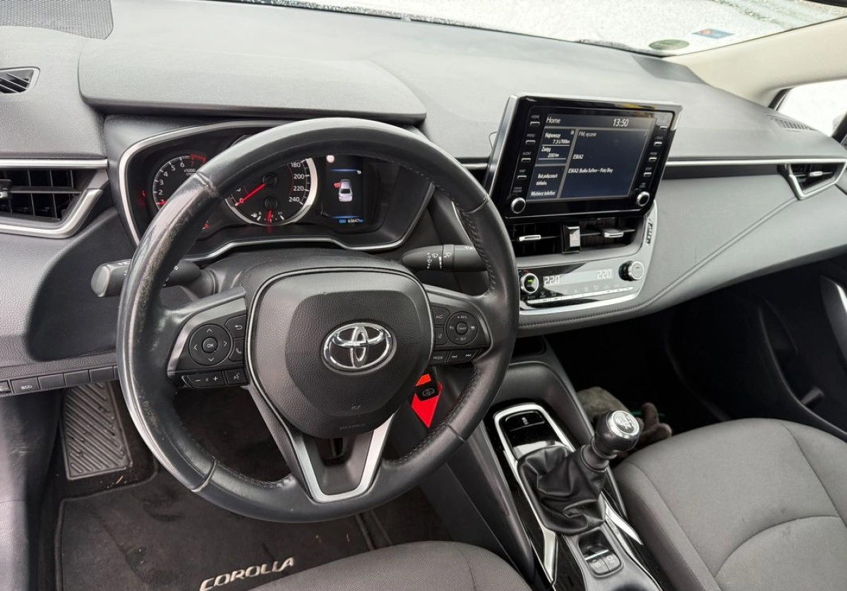 Toyota Corolla - Zdjęcie 16