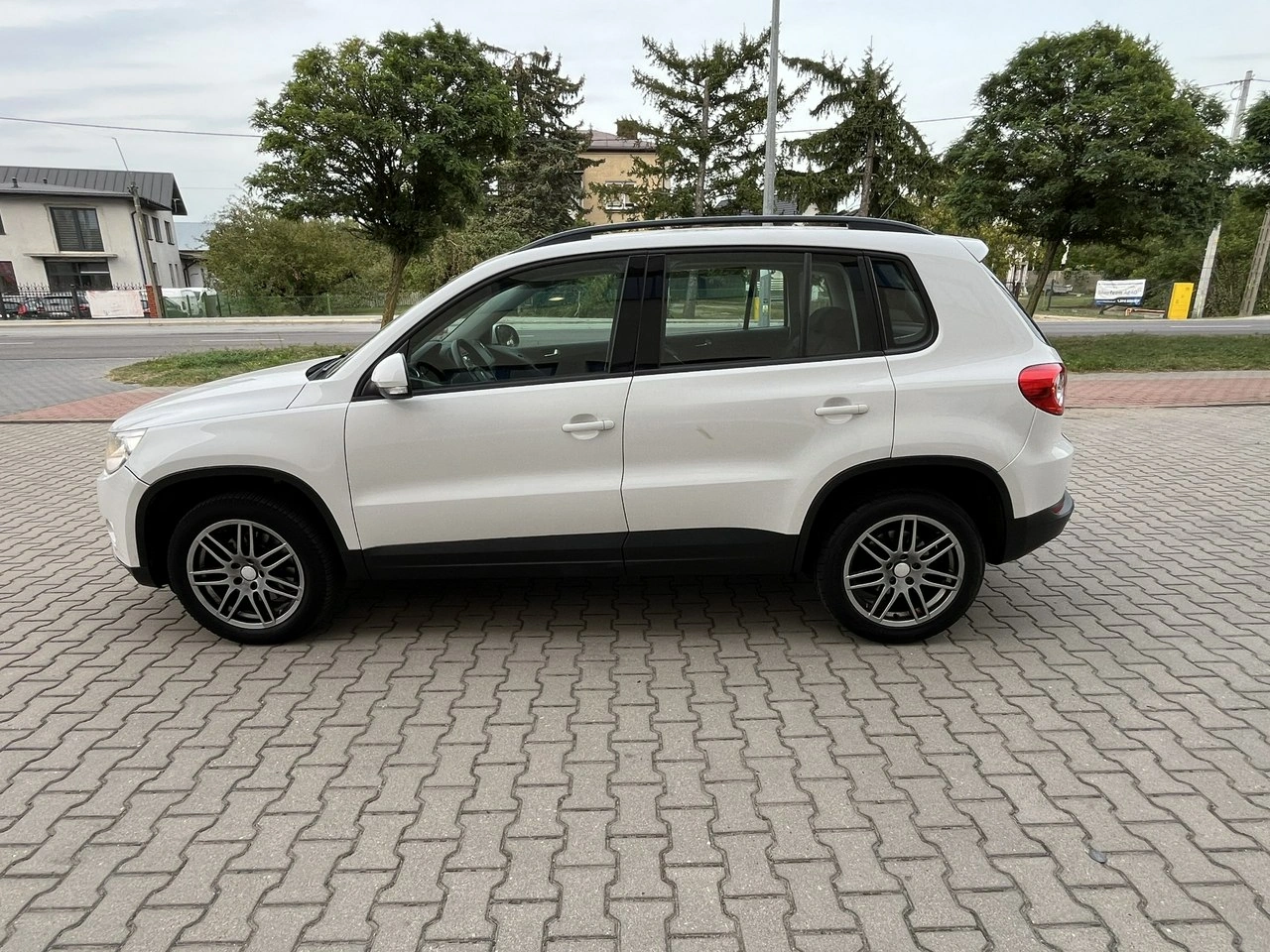 Volkswagen Tiguan - Zdjęcie 1
