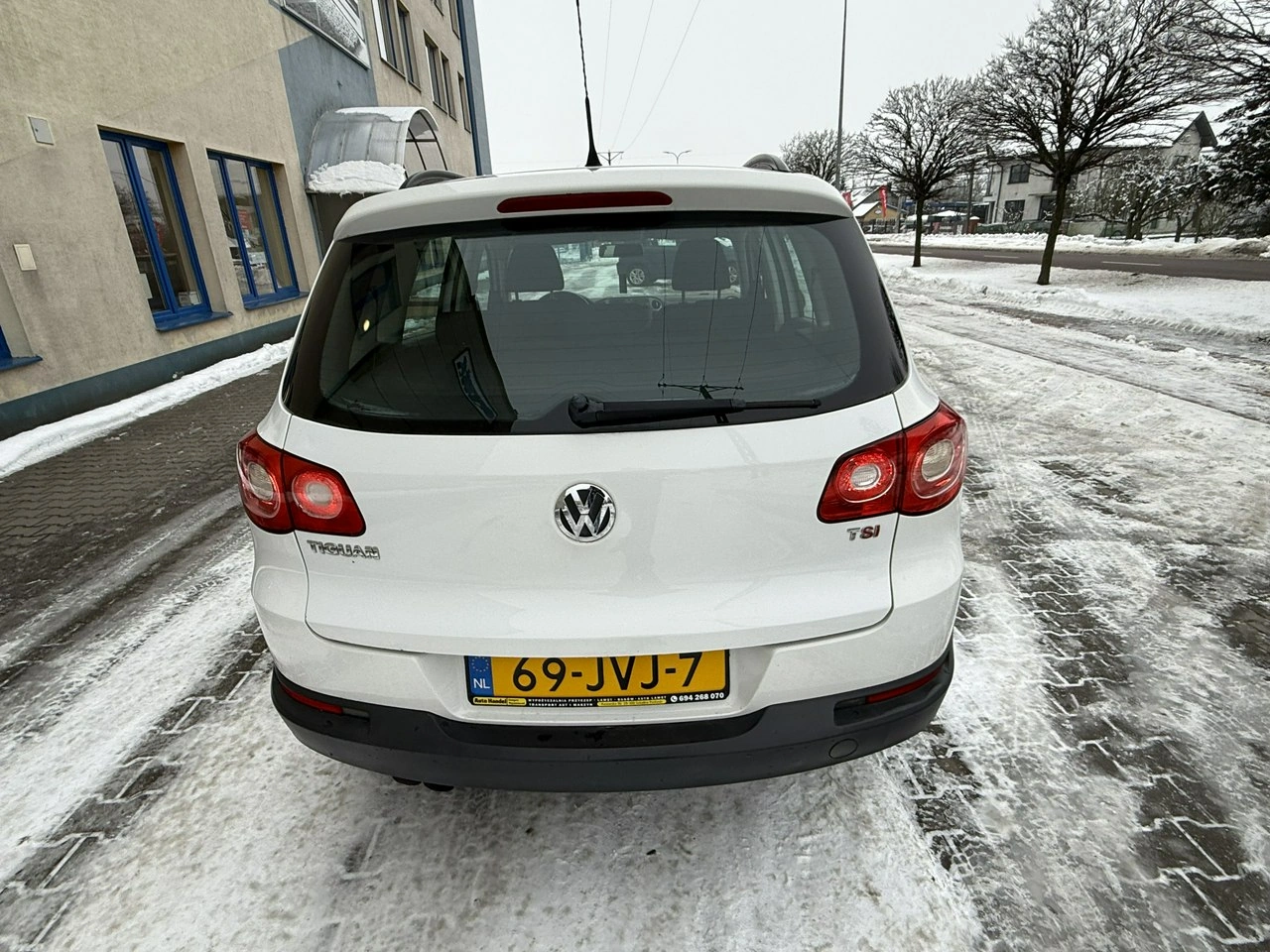 Volkswagen Tiguan - Zdjęcie 10