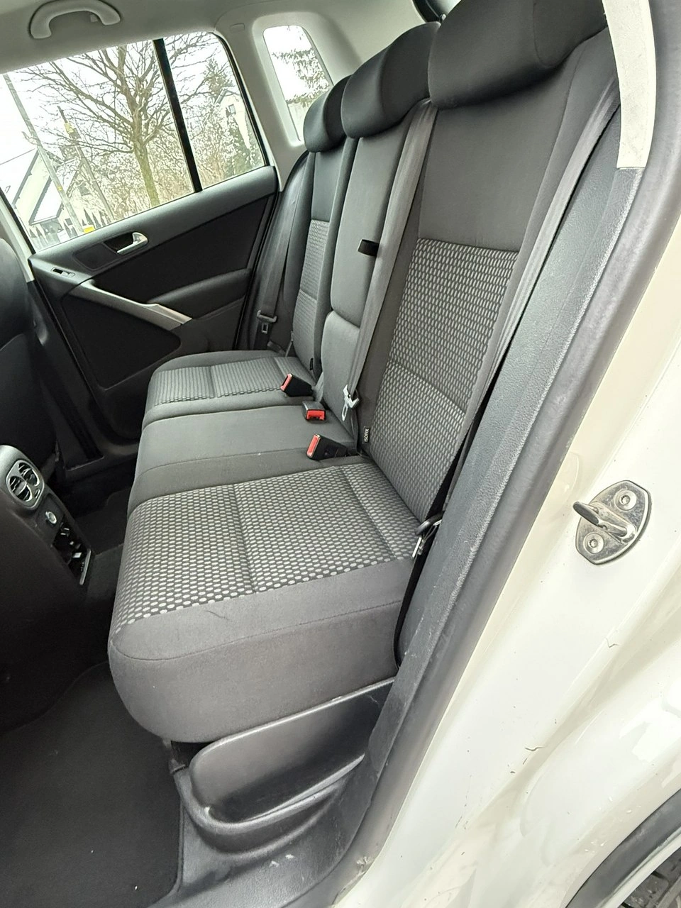 Volkswagen Tiguan - Zdjęcie 12