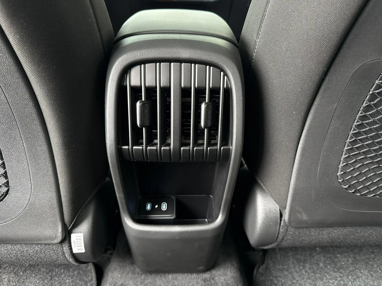 Hyundai Kona - Zdjęcie 23