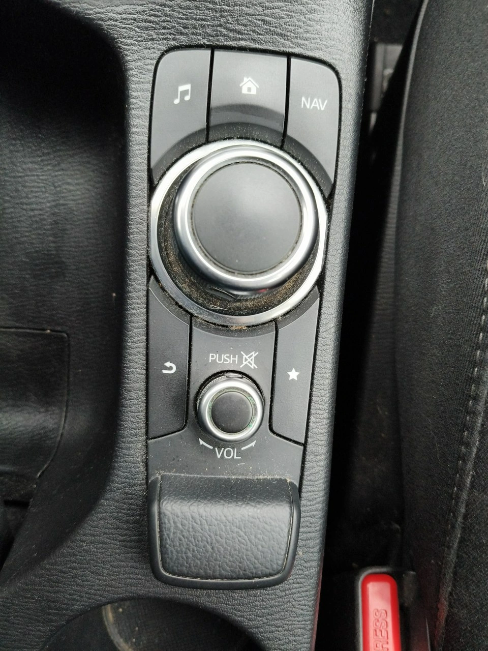 Mazda CX-3 - Zdjęcie 18