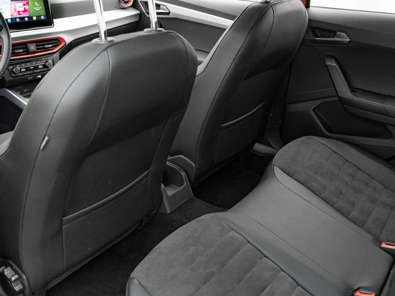 Seat Arona - Zdjęcie 26