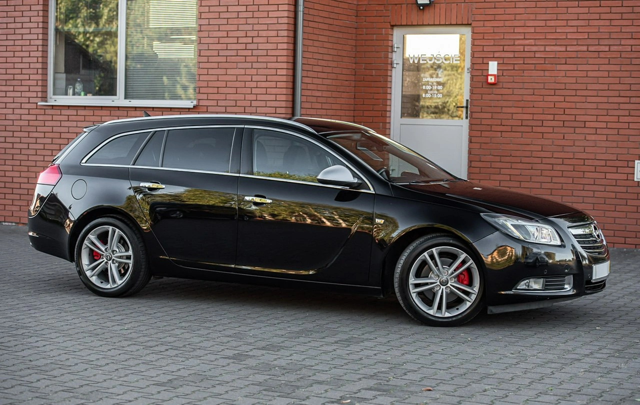 Opel Insignia - Zdjęcie 17