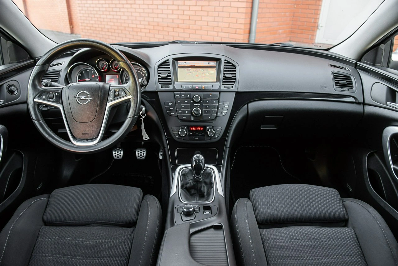 Opel Insignia - Zdjęcie 4