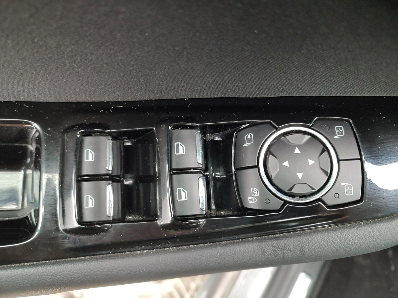 Ford S-Max - Zdjęcie 9