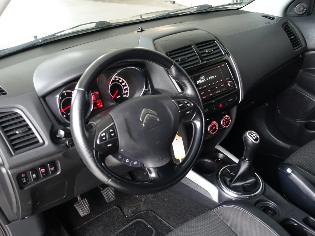 Citroën C4 Aircross - Zdjęcie 11