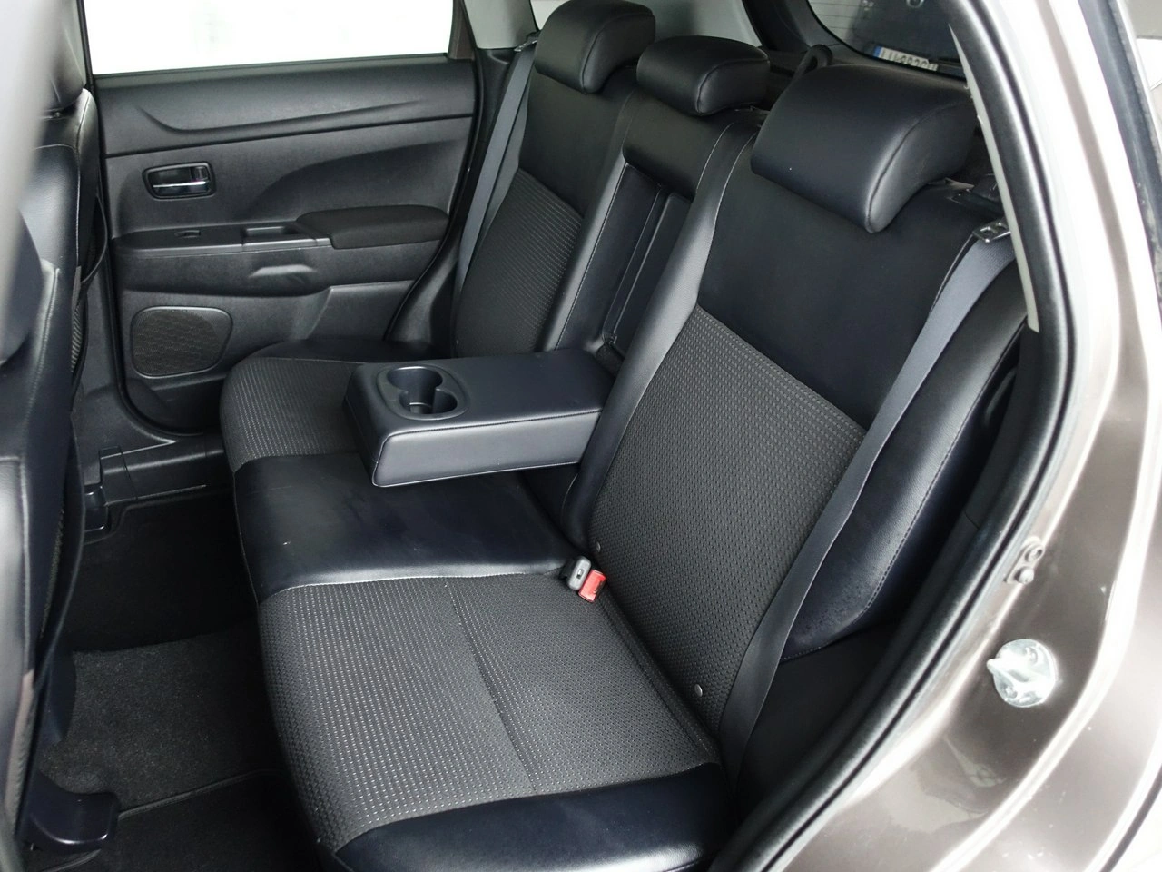 Citroën C4 Aircross - Zdjęcie 16