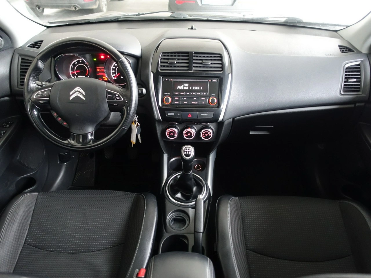 Citroën C4 Aircross - Zdjęcie 17