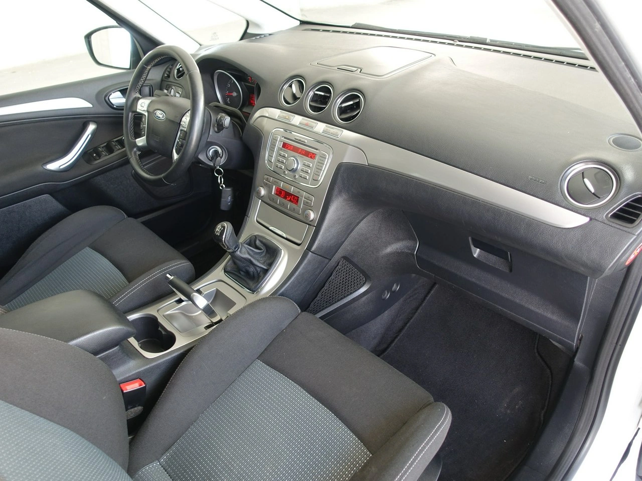 Ford S-Max - Zdjęcie 19