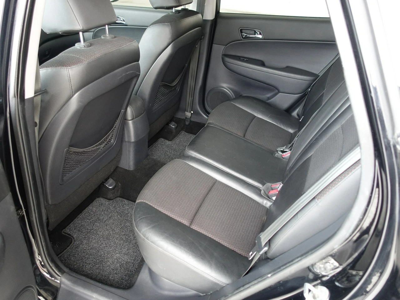 Hyundai i30 - Zdjęcie 16