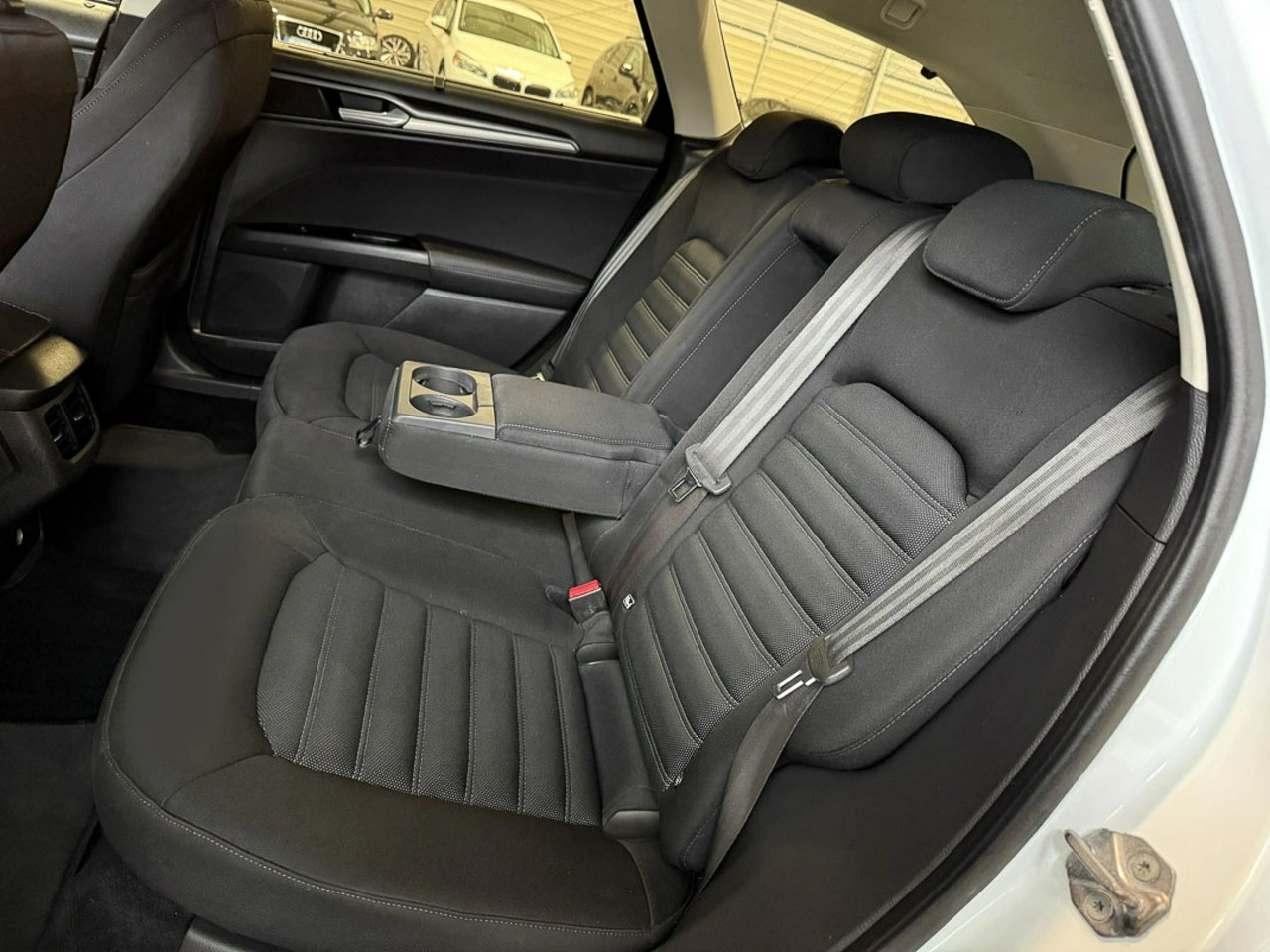 Ford Mondeo - Zdjęcie 10