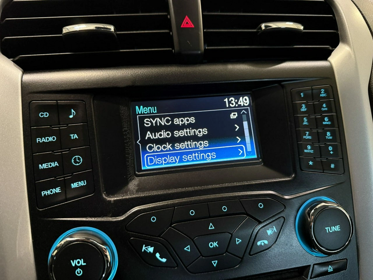 Ford Mondeo - Zdjęcie 28