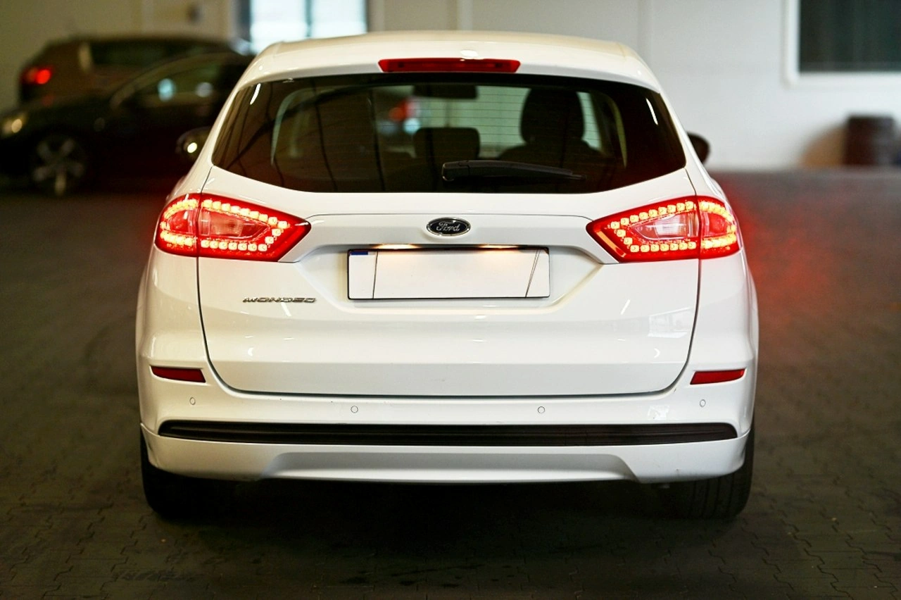 Ford Mondeo - Zdjęcie 35