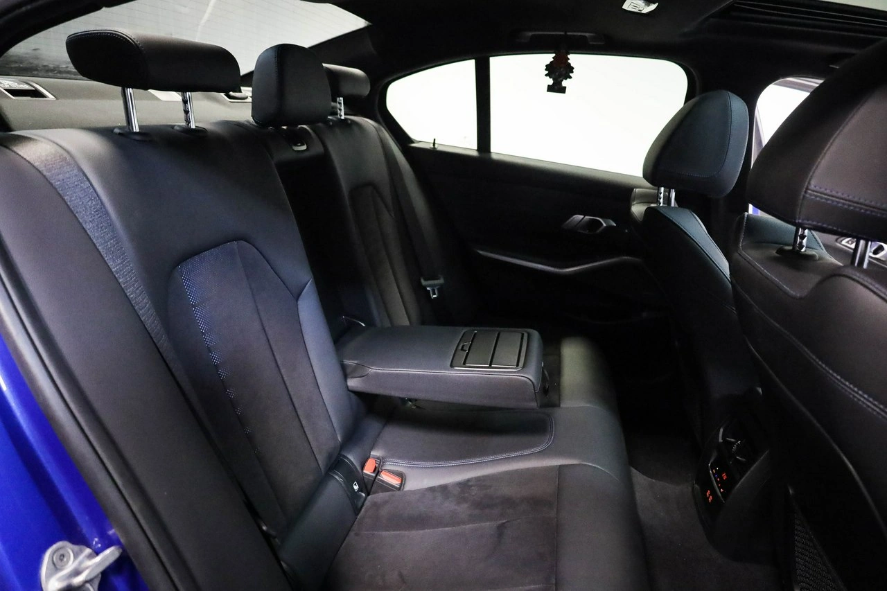 BMW 330 - Zdjęcie 30