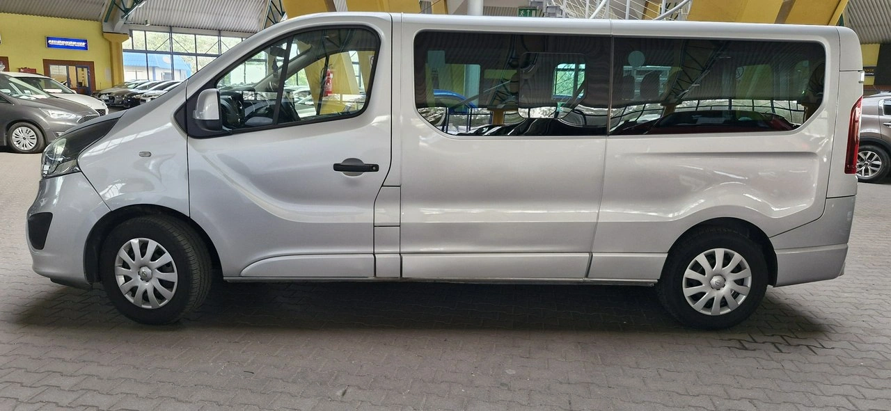 Opel Vivaro - Zdjęcie 2