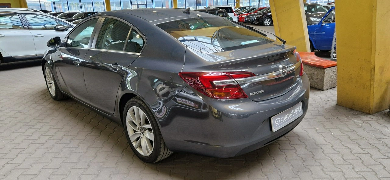 Opel Insignia - Zdjęcie 5
