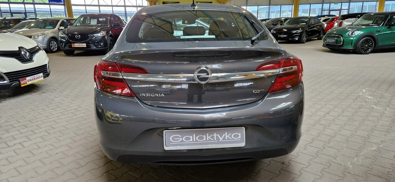 Opel Insignia - Zdjęcie 6