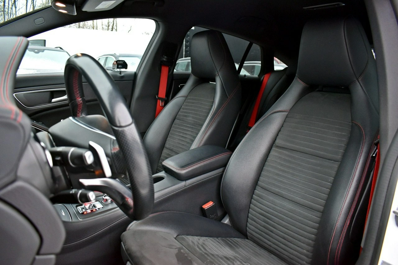 Mercedes CLA 45 AMG - Zdjęcie 9