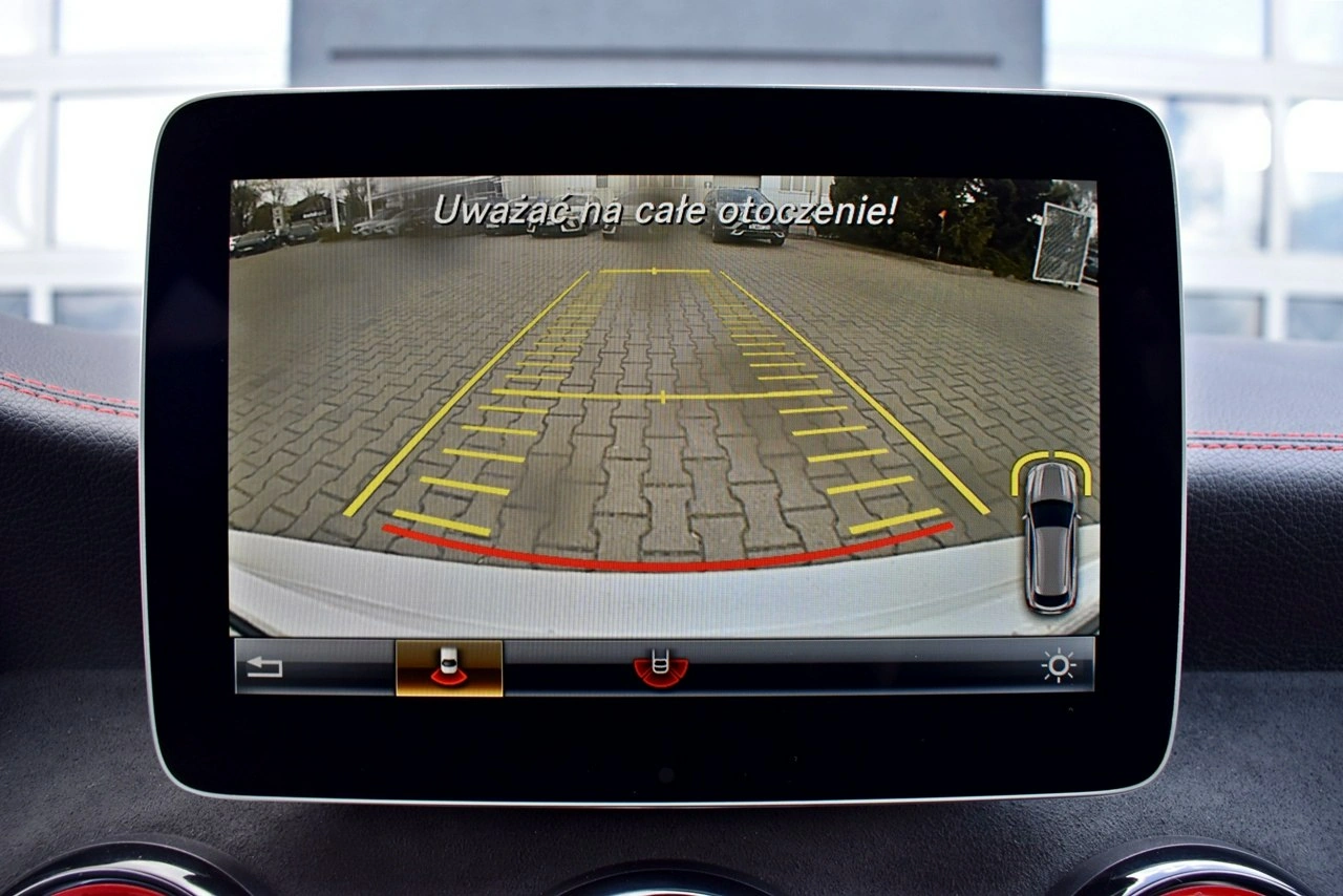 Mercedes CLA 45 AMG - Zdjęcie 21