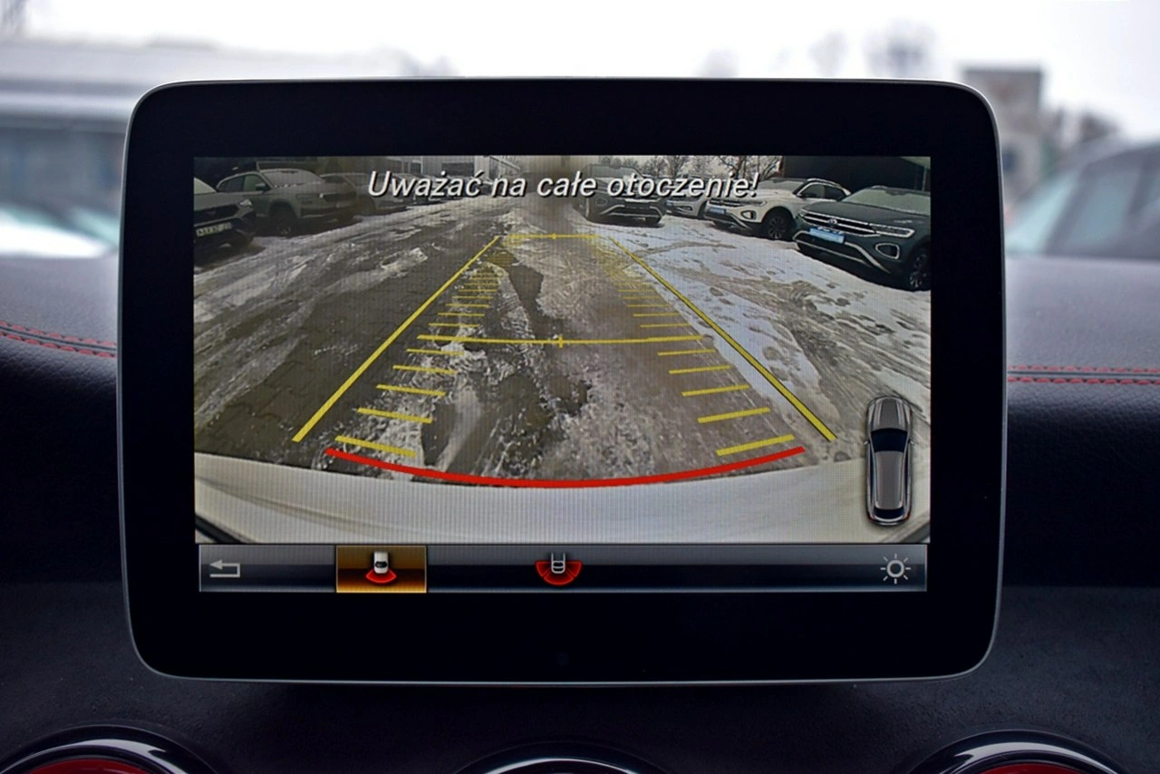 Mercedes CLA 45 AMG - Zdjęcie 22