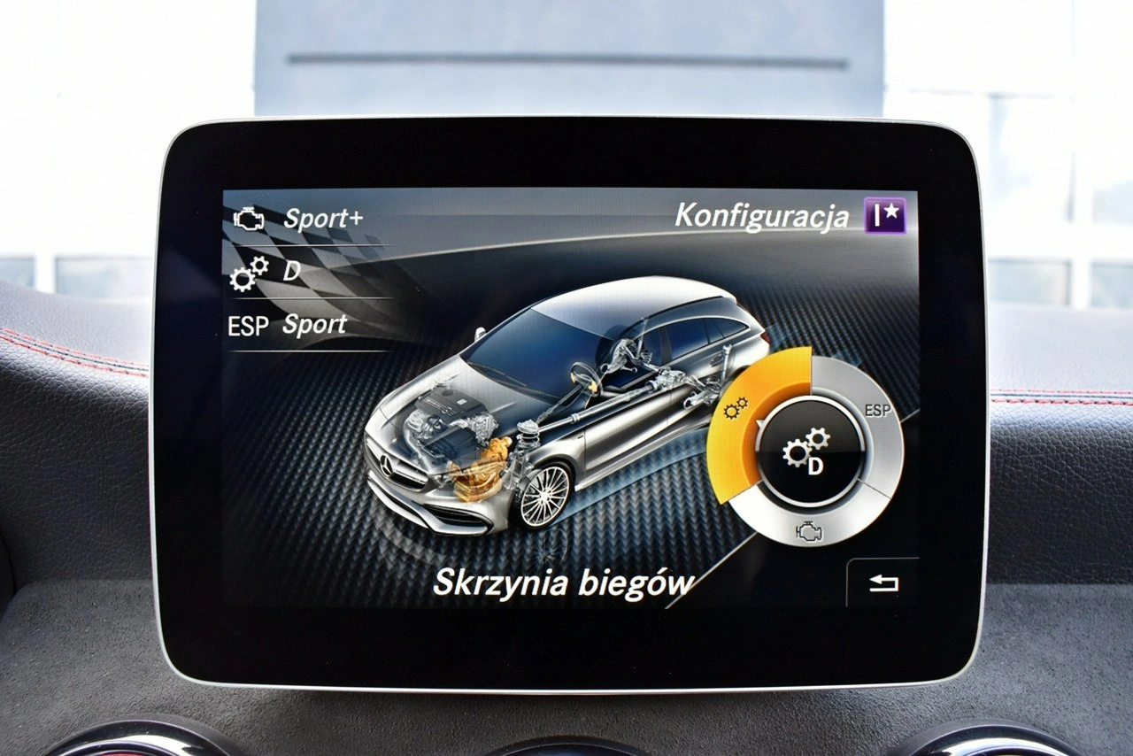 Mercedes CLA 45 AMG - Zdjęcie 23