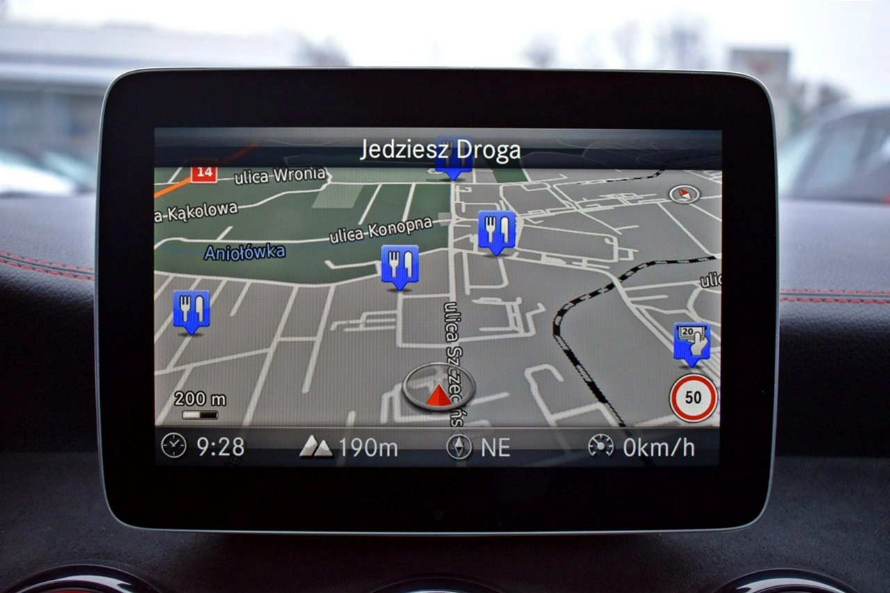 Mercedes CLA 45 AMG - Zdjęcie 23