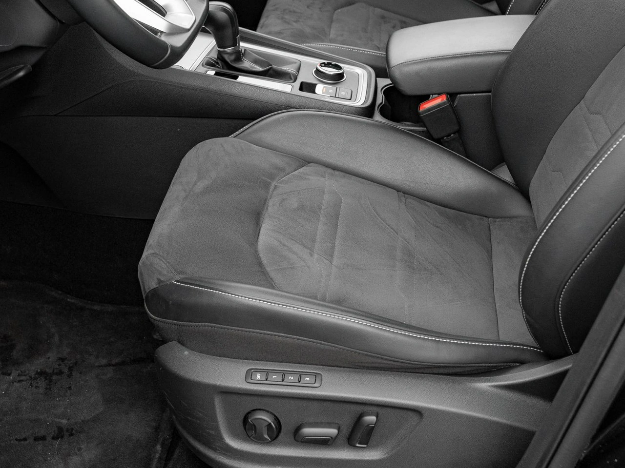 Seat Ateca - Zdjęcie 11