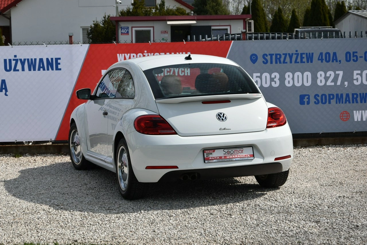 Volkswagen New Beetle - Zdjęcie 15