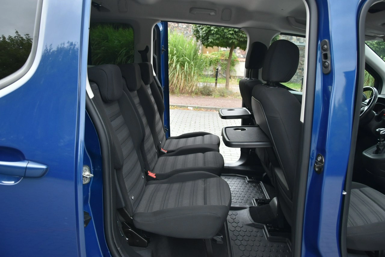 Opel Combo Life - Zdjęcie 13