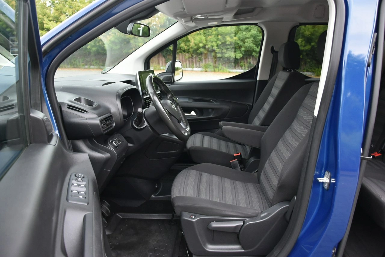 Opel Combo Life - Zdjęcie 16