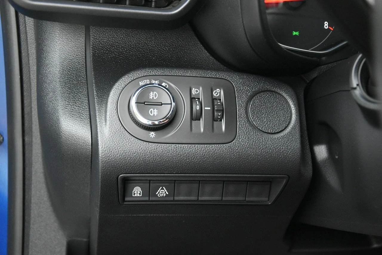 Opel Combo Life - Zdjęcie 21