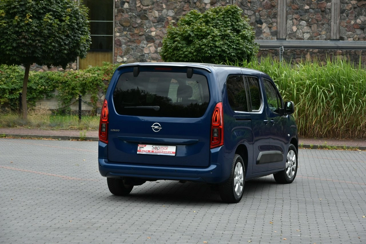 Opel Combo Life - Zdjęcie 29