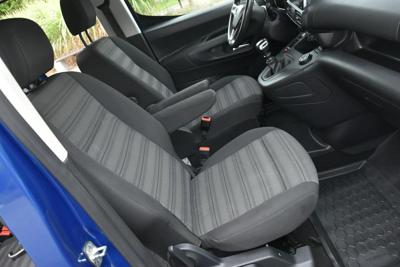 Opel Combo Life - Zdjęcie 32