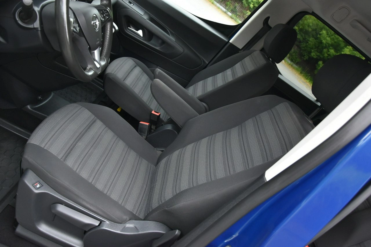 Opel Combo Life - Zdjęcie 33