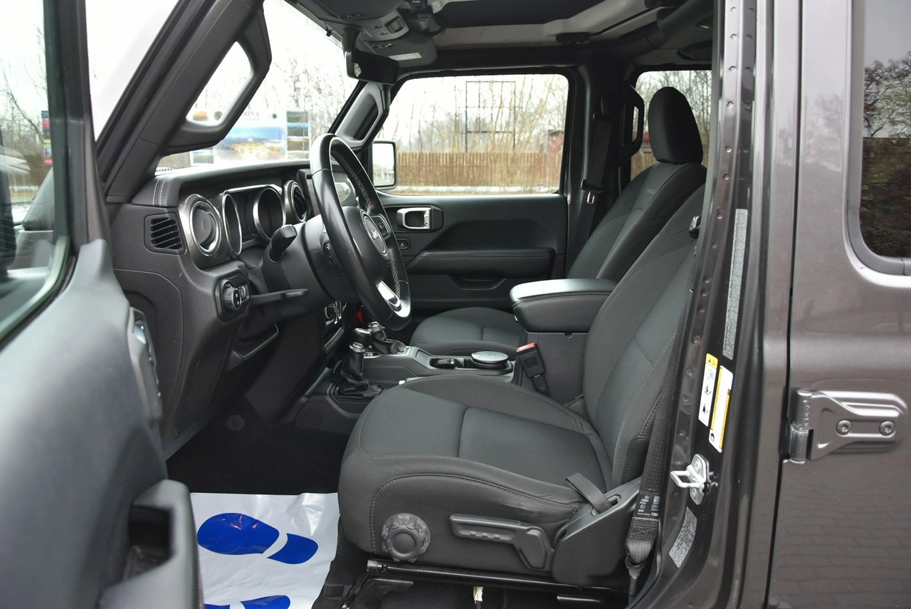 Jeep Wrangler - Zdjęcie 15