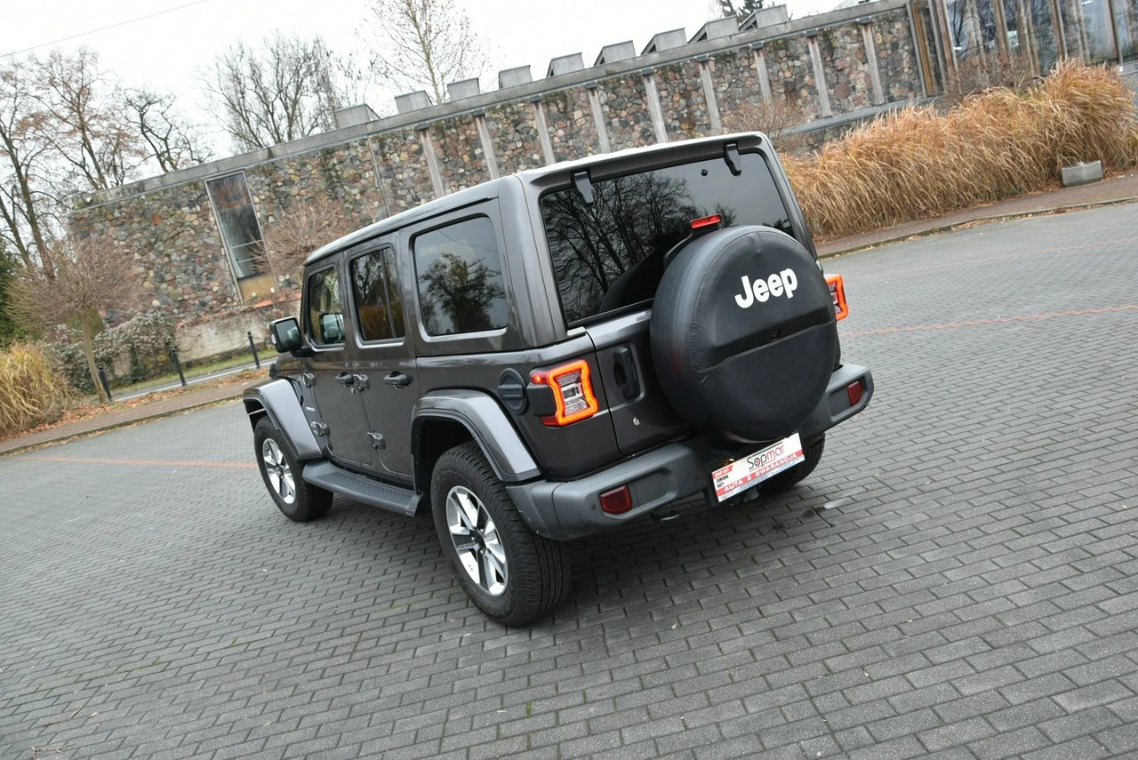 Jeep Wrangler - Zdjęcie 18