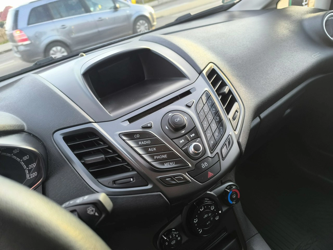 Ford Fiesta - Zdjęcie 16