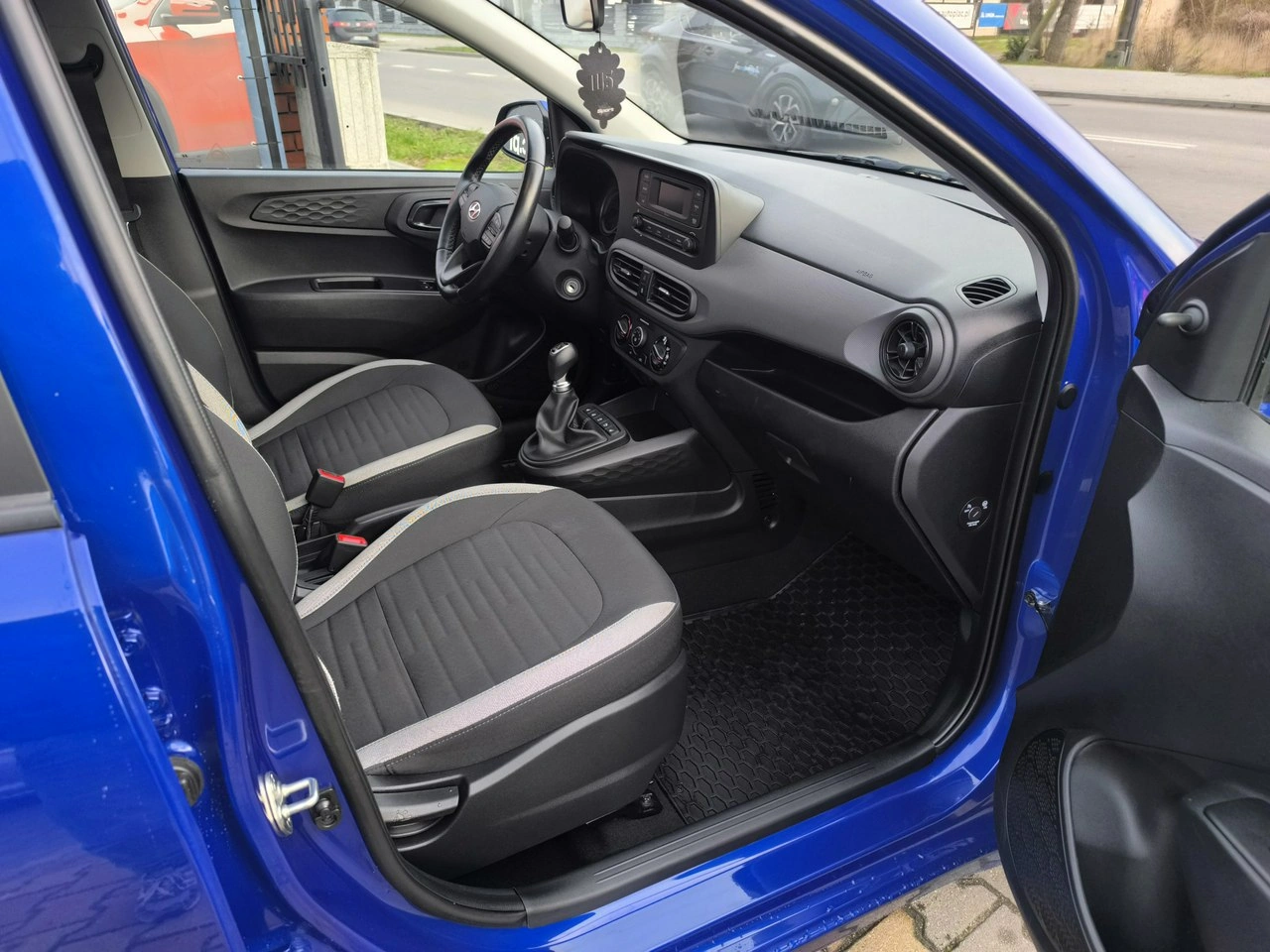 Hyundai i10 - Zdjęcie 19