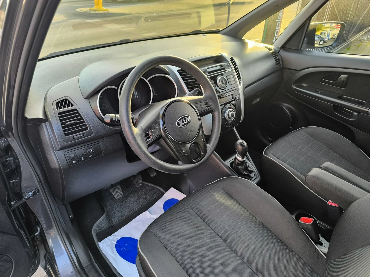 Kia Venga - Zdjęcie 12