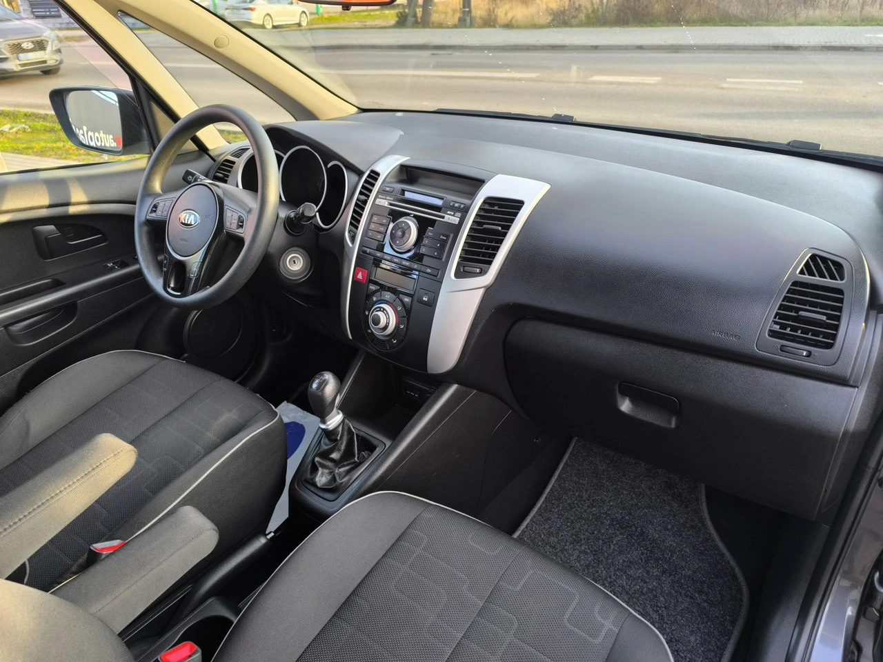 Kia Venga - Zdjęcie 18