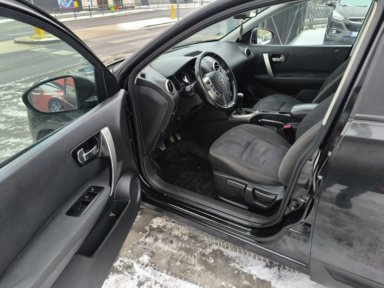 Nissan Qashqai - Zdjęcie 12