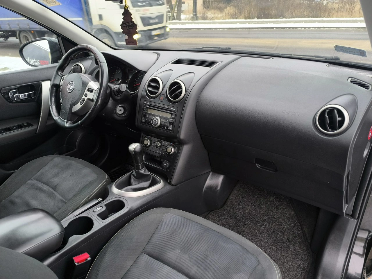 Nissan Qashqai - Zdjęcie 19