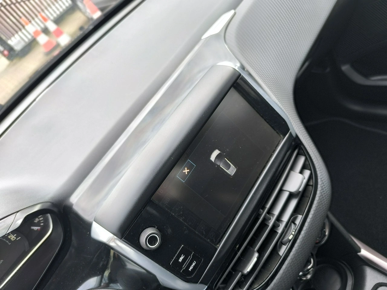 Peugeot 2008 - Zdjęcie 16