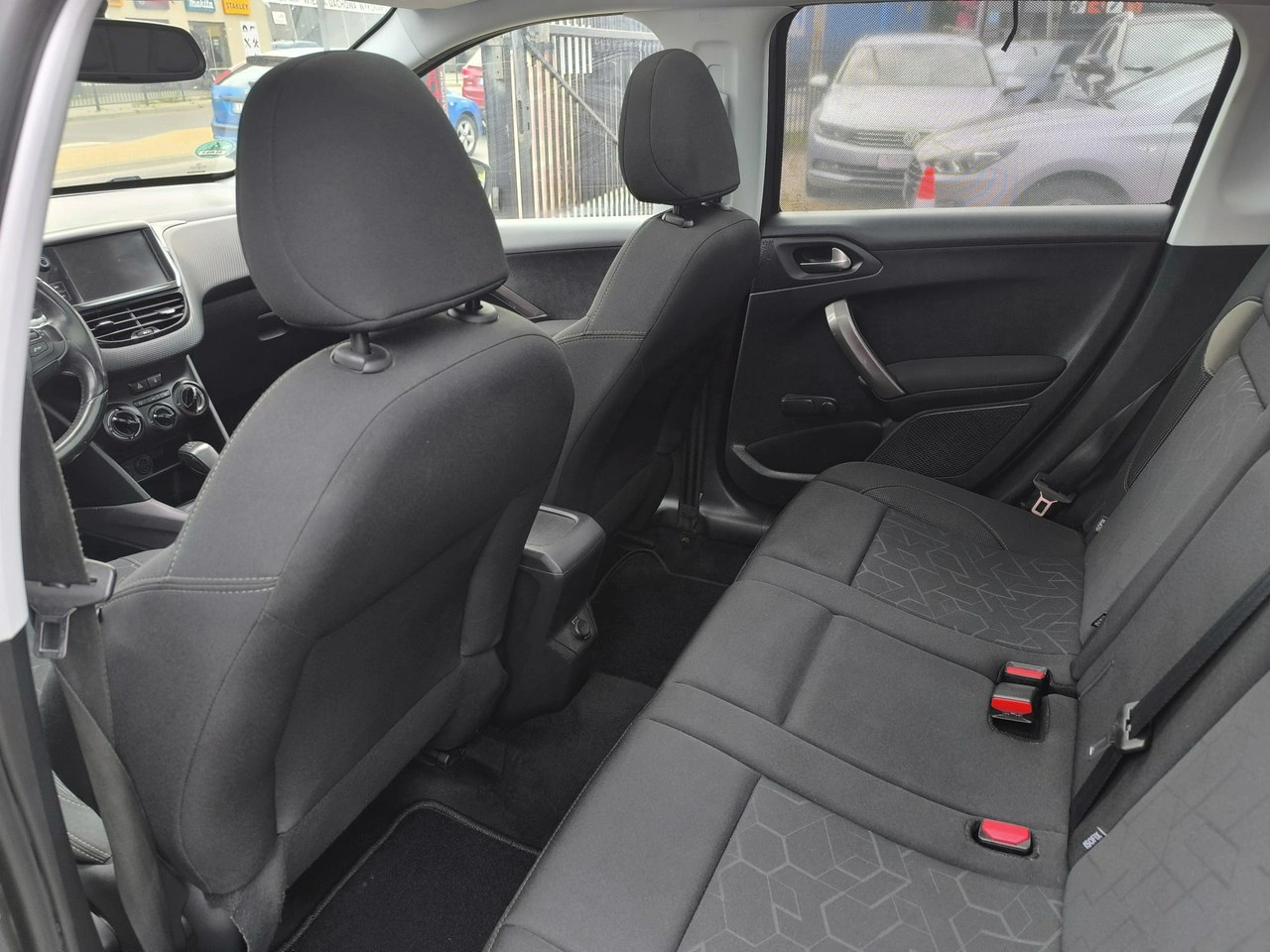 Peugeot 2008 - Zdjęcie 19