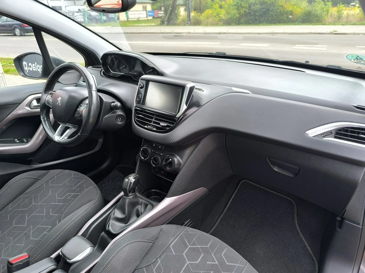 Peugeot 2008 - Zdjęcie 22