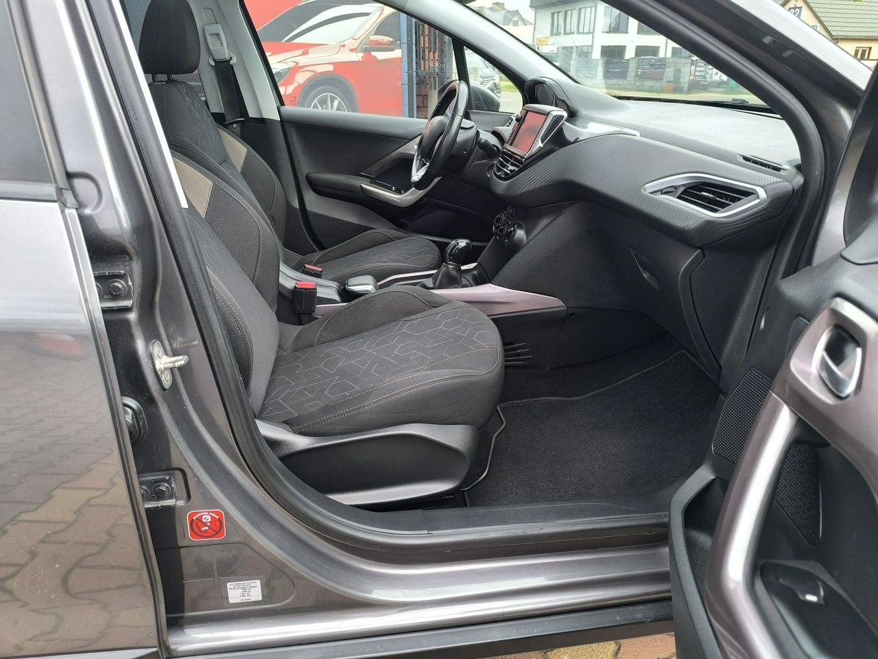 Peugeot 2008 - Zdjęcie 24