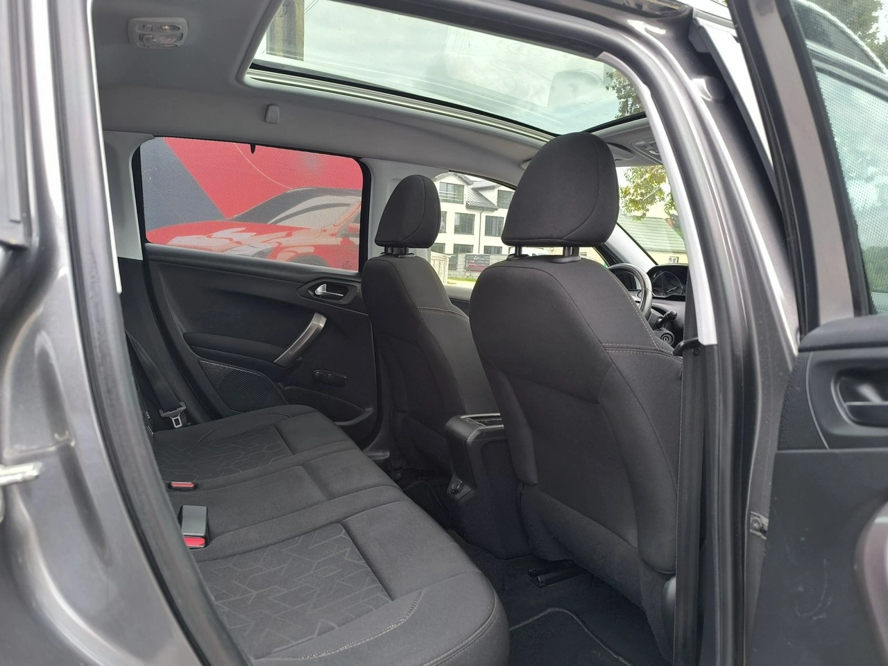 Peugeot 2008 - Zdjęcie 26