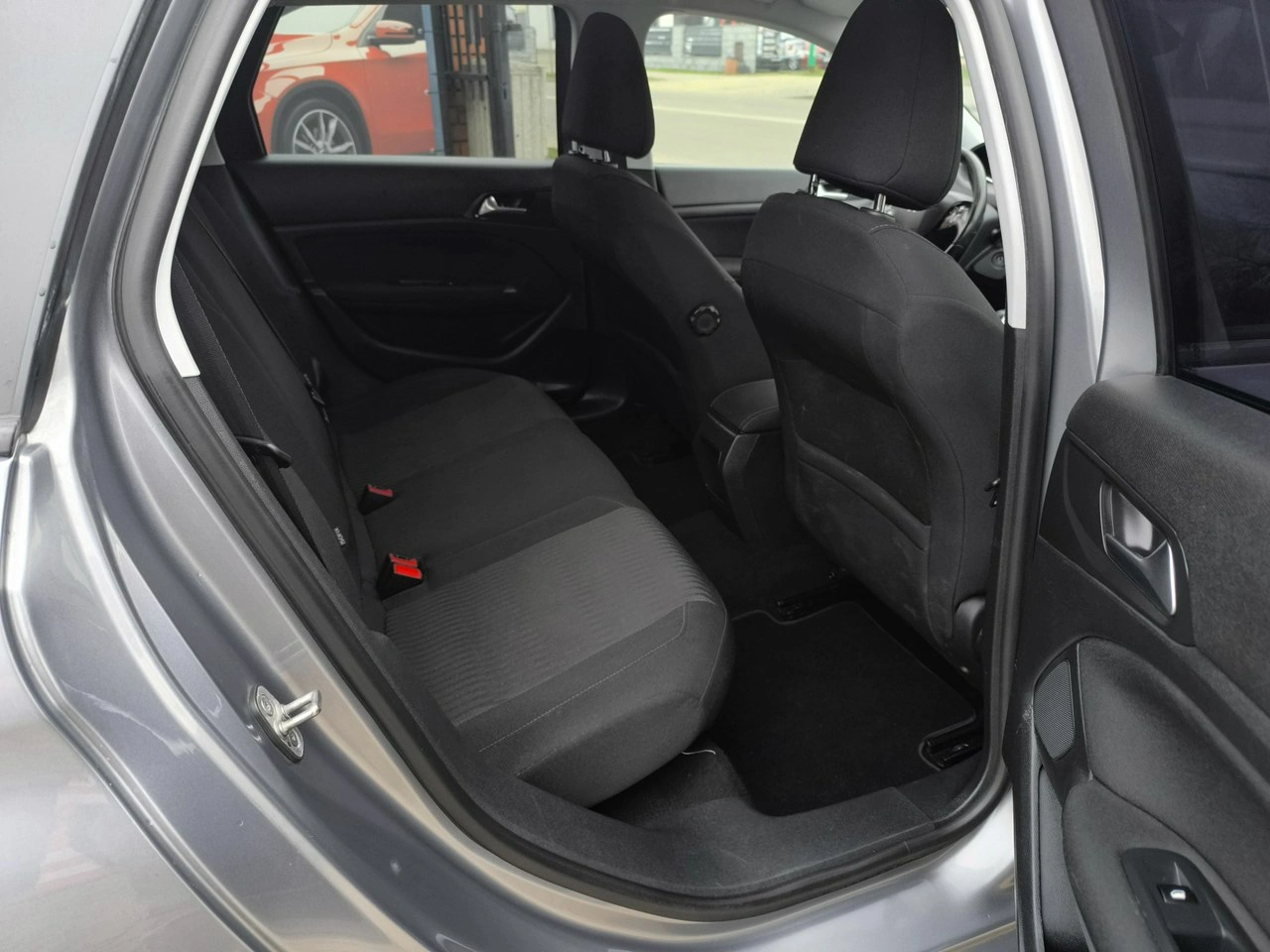 Peugeot 308 - Zdjęcie 23