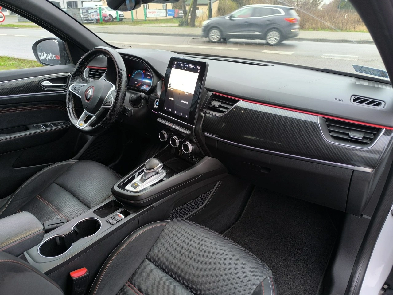 Renault Arkana - Zdjęcie 20